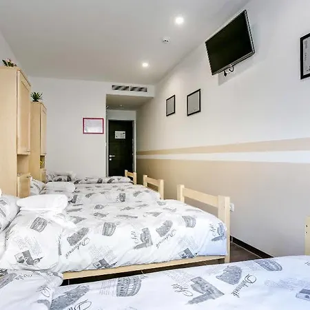 Hostel Moving Zagreb